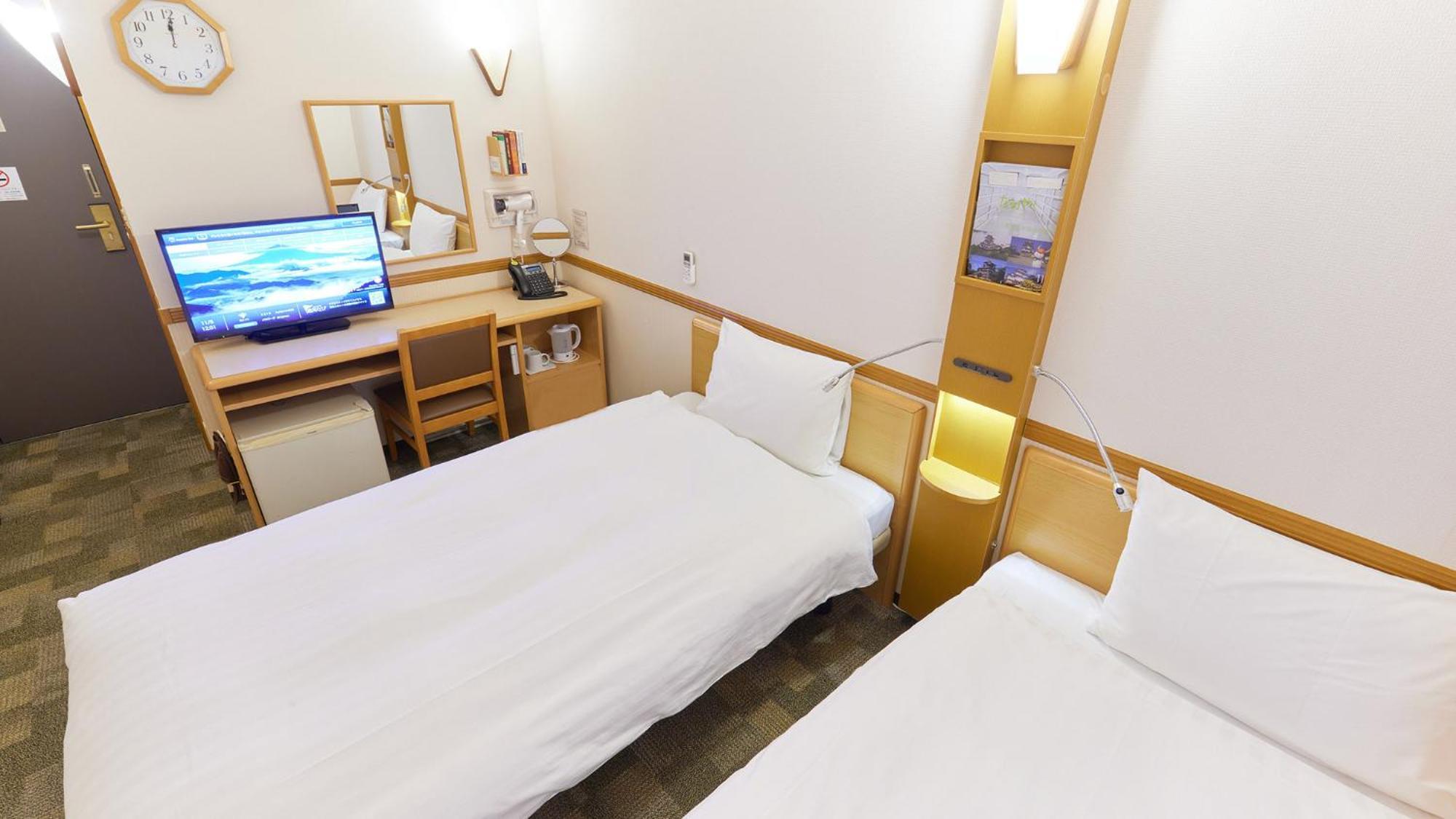 Toyoko Inn Saitama Toda Koen Eki Nishi Guchi Exterior photo