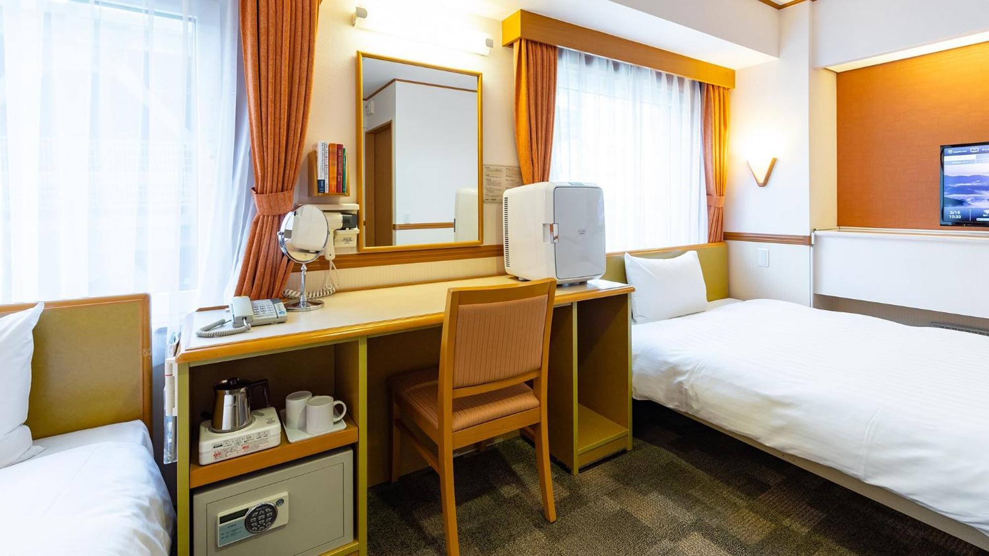 Toyoko Inn Saitama Toda Koen Eki Nishi Guchi Room photo